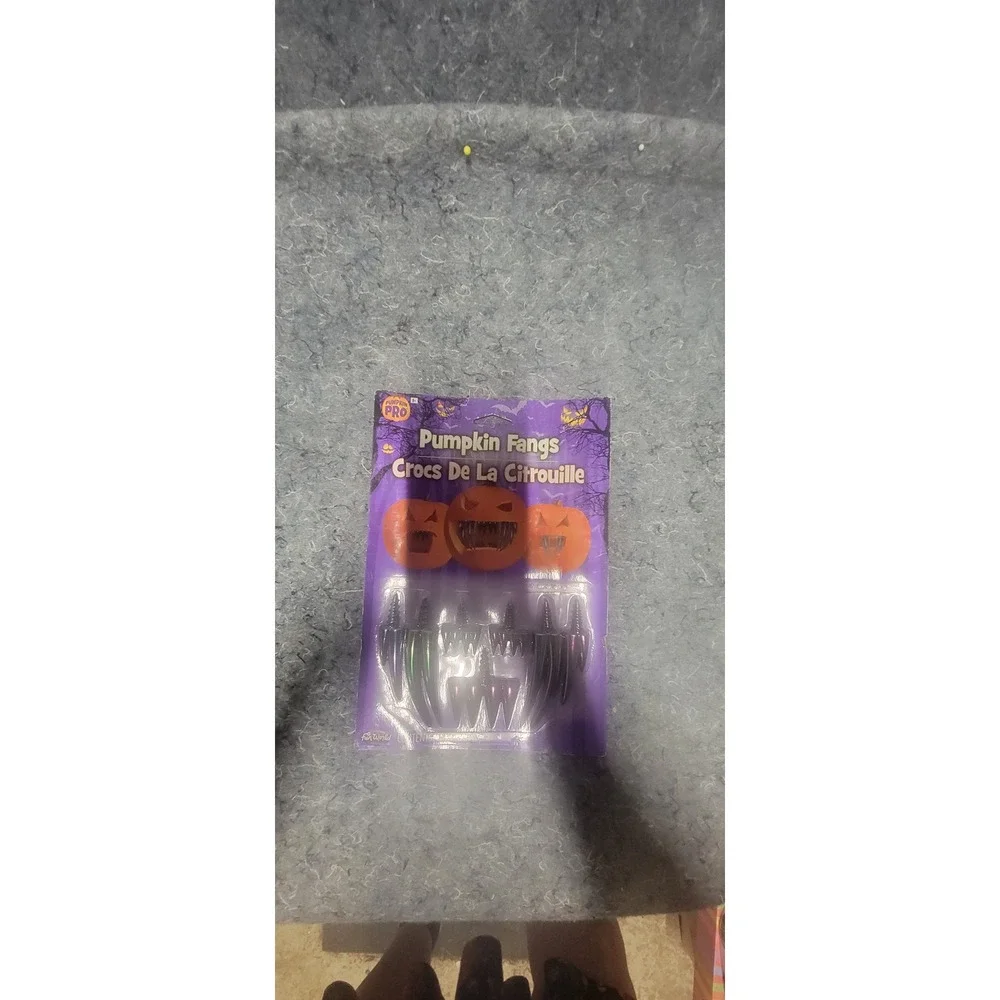 Halloween Resuseable Punkins Fangs New‎